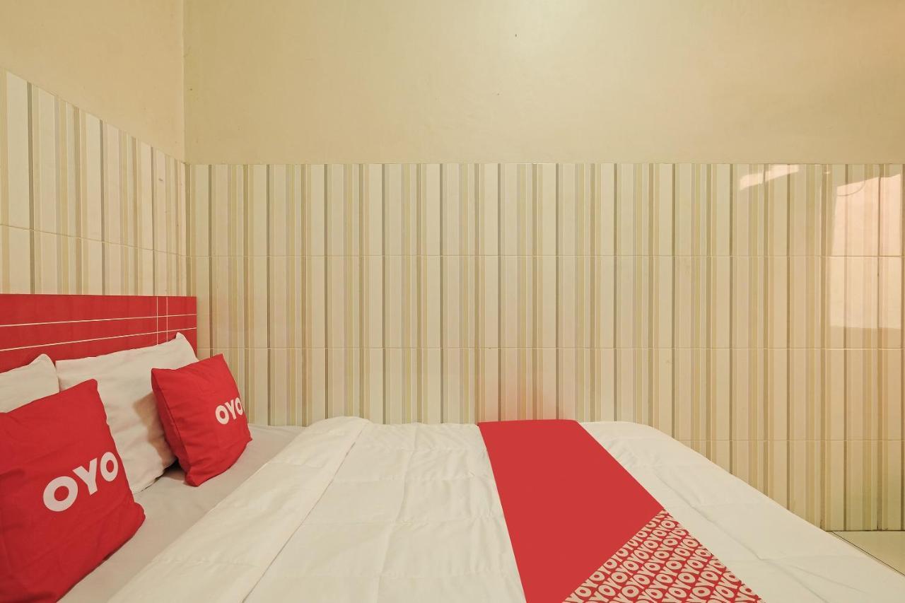 Oyo 91453 Hotel Srikandi Gejayan Maguwo 外观 照片