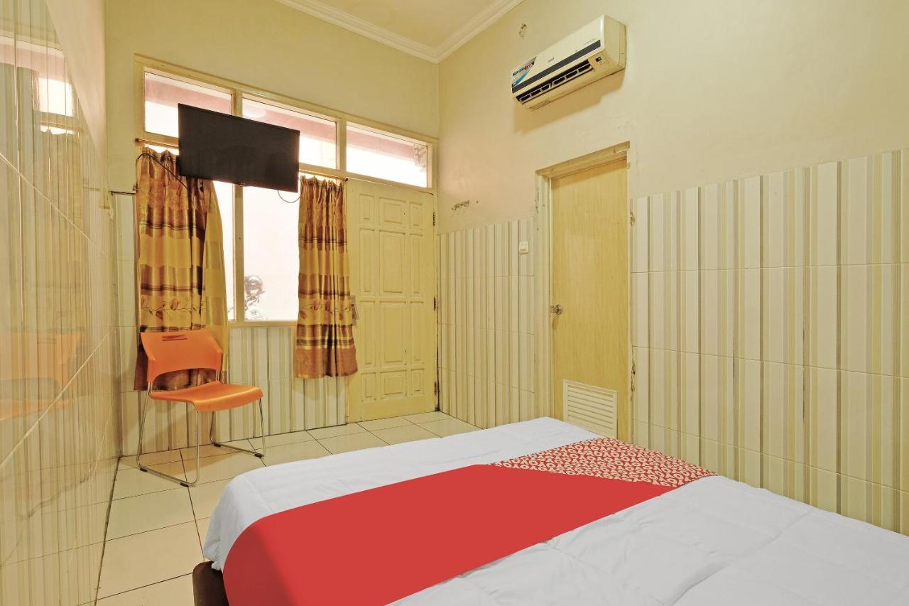 Oyo 91453 Hotel Srikandi Gejayan Maguwo 外观 照片