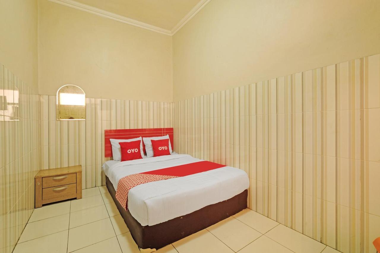 Oyo 91453 Hotel Srikandi Gejayan Maguwo 外观 照片