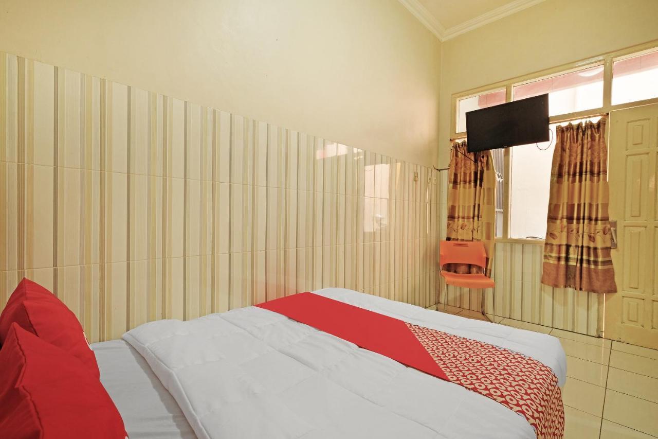 Oyo 91453 Hotel Srikandi Gejayan Maguwo 外观 照片